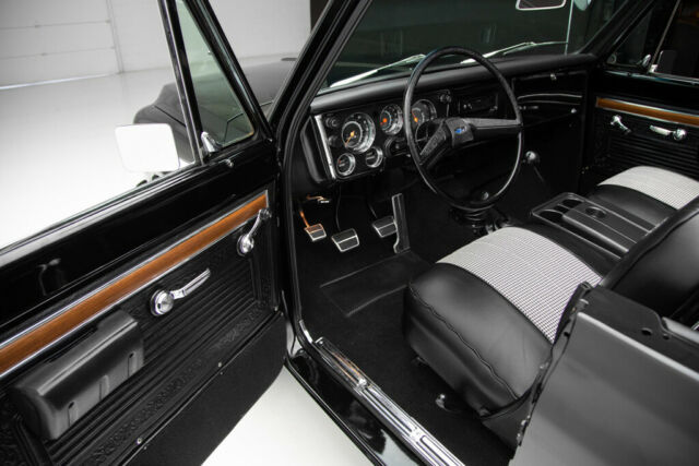 1970 Chevrolet Blazer 4WD Houndstooth 4-Speed - photo 10