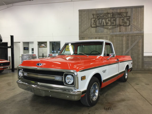 1970 Chevrolet C-10 Custom - photo 5