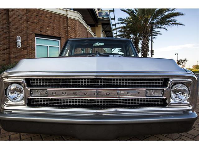 1970 Chevrolet C-10 Custom - photo 10