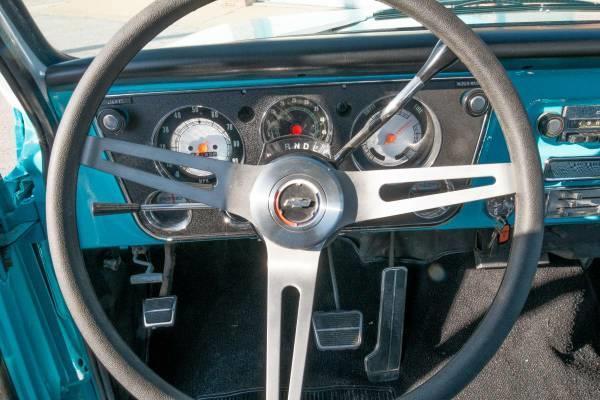 1970 Chevrolet C-10 Custom 10 - photo 2