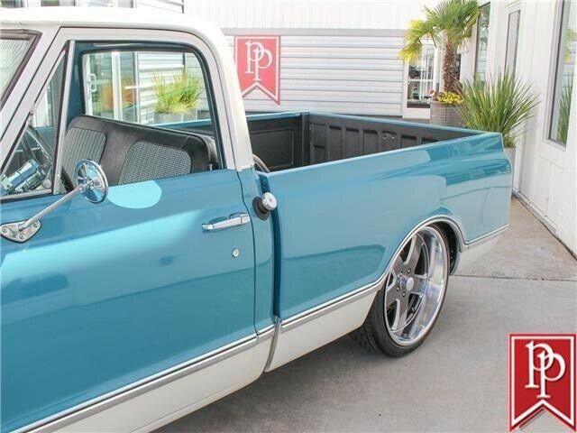 1970 Chevrolet C-10 Pickup Truck - photo 4
