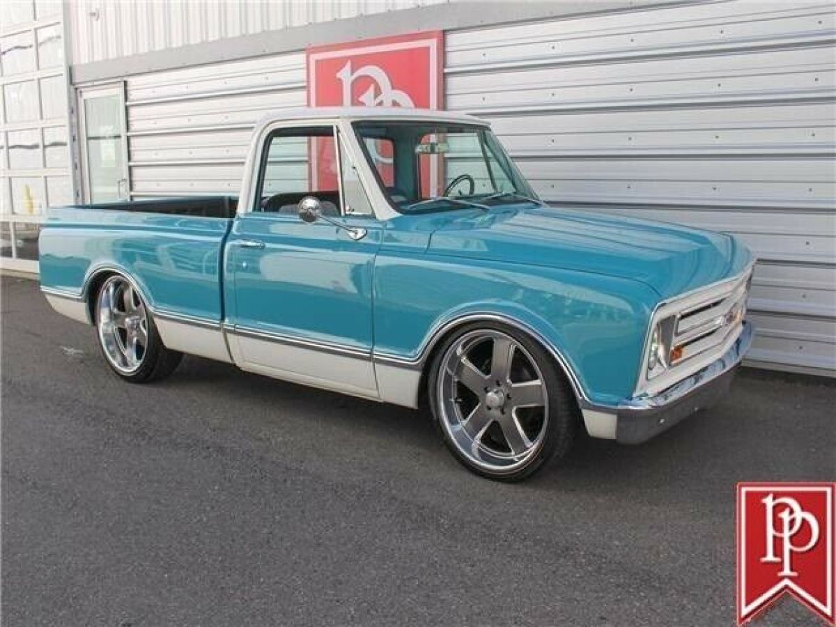 1970 Chevrolet C-10 Pickup Truck, Custom build, Oxygen Blue/Arctic White 1970 Chevrolet C-10 Pickup Truck