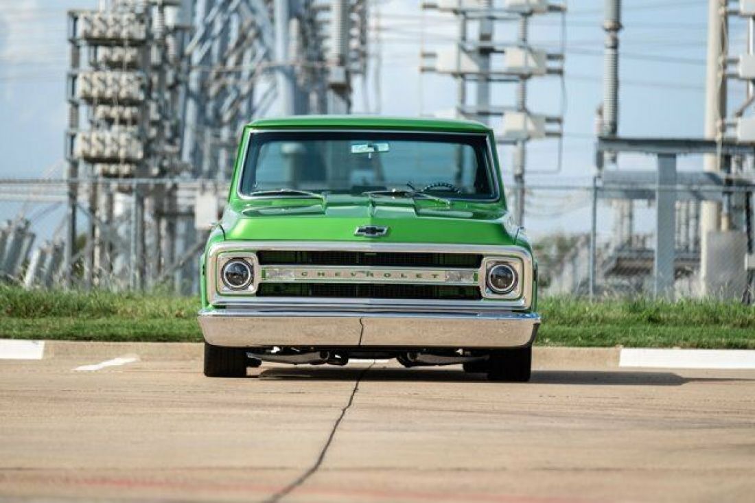1970 Chevrolet C-10 Pro Touring - AMAZING BUILD! - Goodguys Winner - photo 6