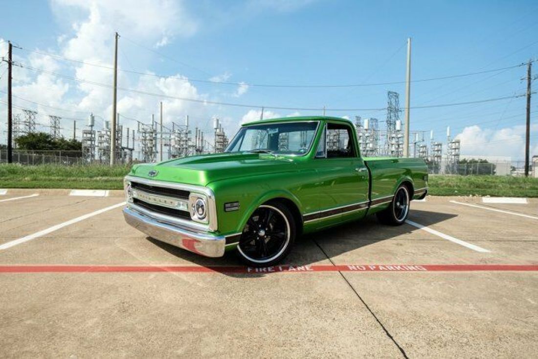 1970 Chevrolet C-10 Pro Touring - AMAZING BUILD! - Goodguys Winner - photo 7