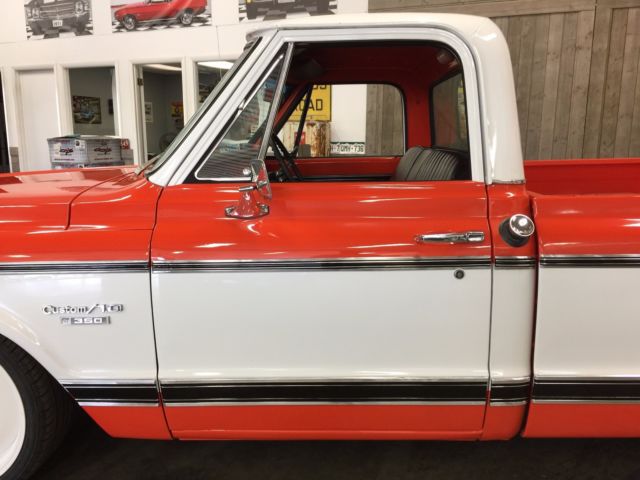1970 Chevrolet C-10 Custom - photo 6