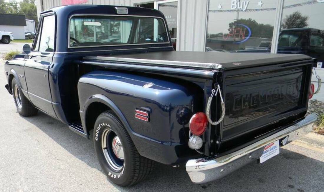 1970 Chevrolet C-10 Custom - photo 4