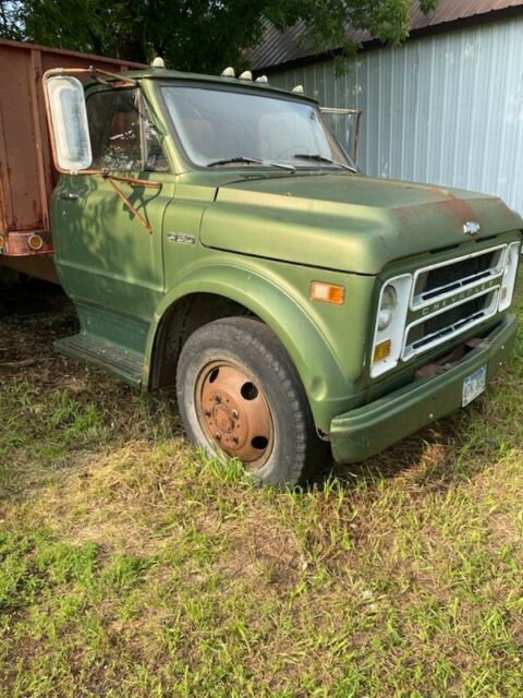 1970 Chevrolet C50 - photo 2