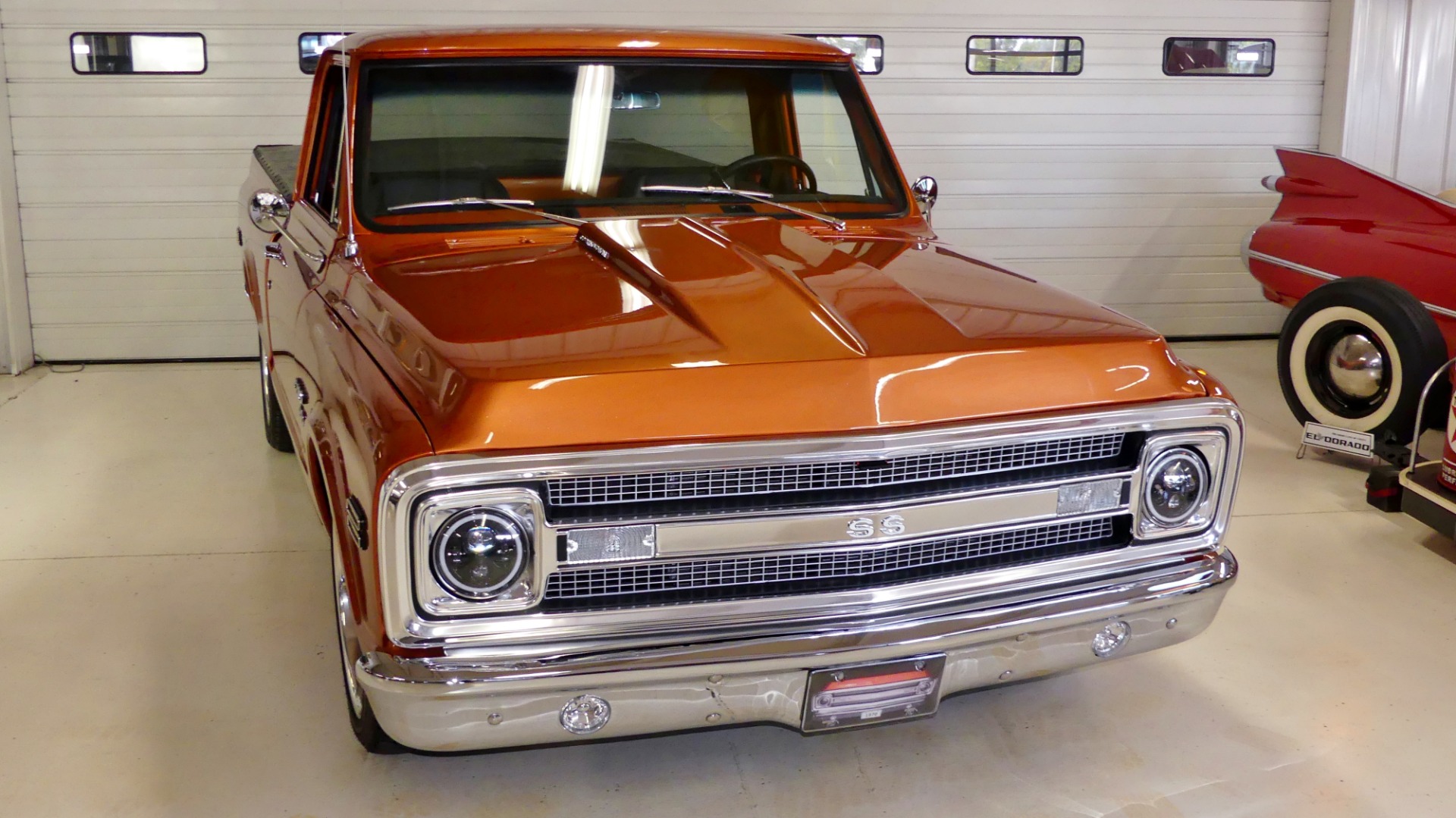 1970 Chevrolet C-10 -- - photo 3
