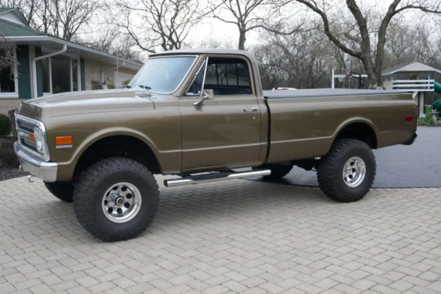 1970 Chevrolet C10 -4X4 FRAME OFF TRUCK-RESTORED-MINT- 1970 Chevrolet C-10 NO RESERVE- RESTORED 4X4