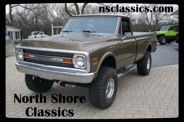 1970 Chevrolet C-10 -4X4 FRAME OFF TRUCK-RESTORED-MINT-SEE VIDEO- - photo 2