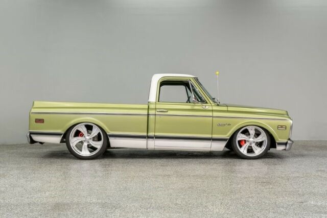 1970 Chevrolet C-10 -- - photo 10