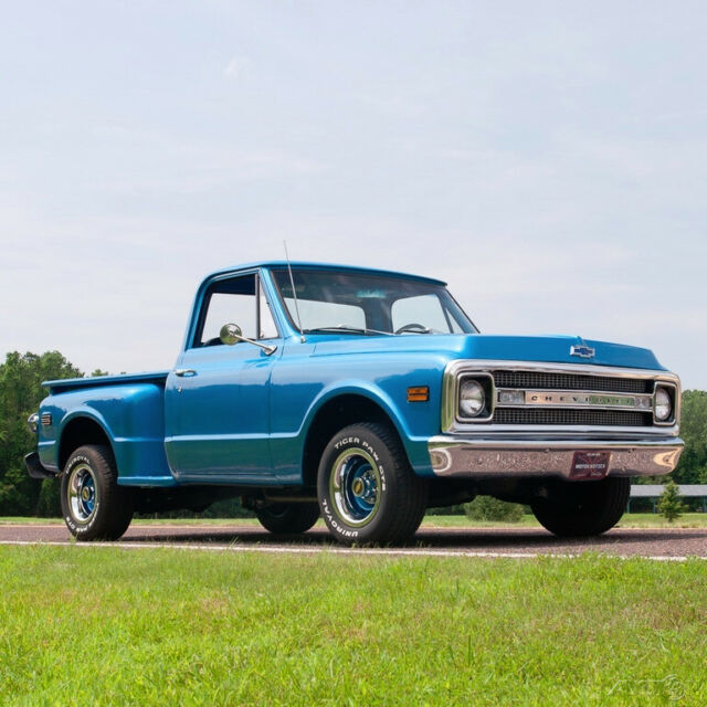 1970 Chevrolet C-10 Half-ton Stepside Pickup - photo 2