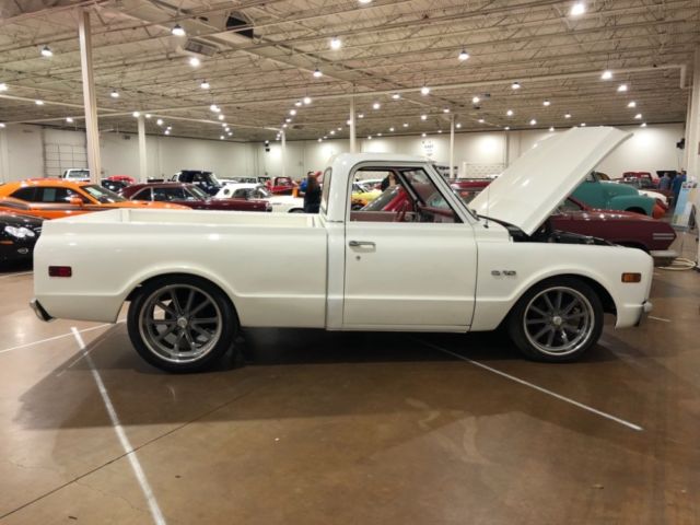 1970 Chevrolet C-10 -LOWERED NEW PAINT 454 AUTO RESTORED PS PB NEW INT