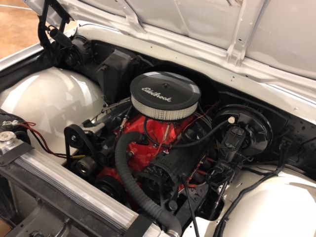 1970 Chevrolet C-10 -LOWERED NEW PAINT 454 AUTO RESTORED PS PB NEW INT - photo 12