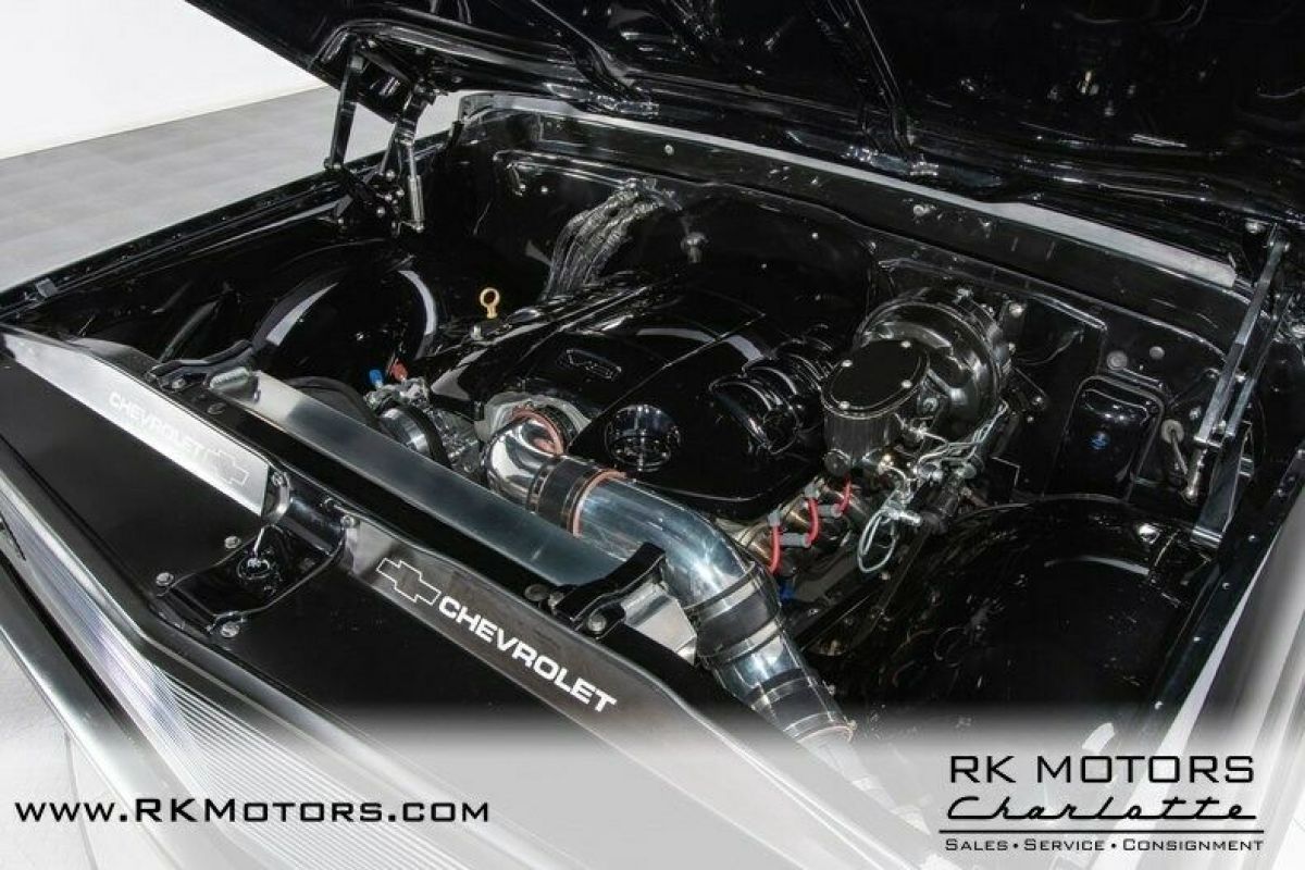 1970 Chevrolet C-10 Pickup Truck - photo 4