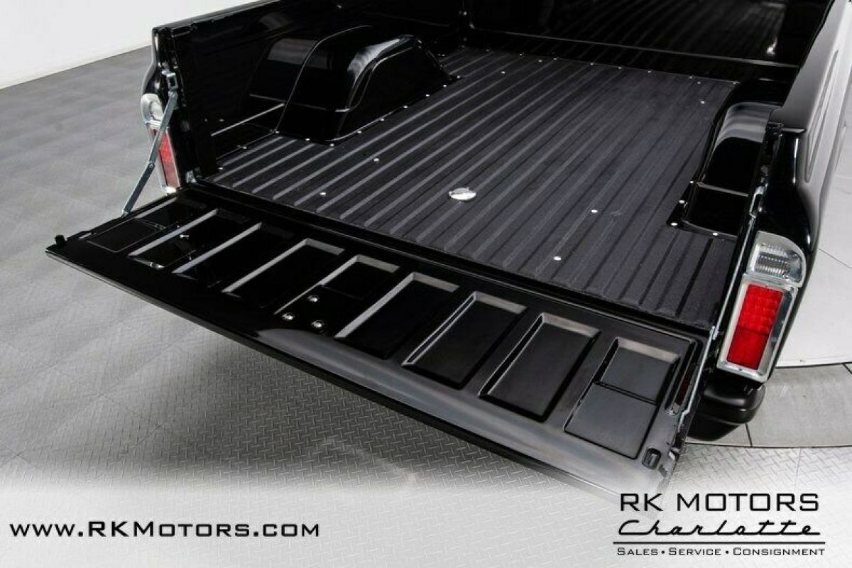 1970 Chevrolet C-10 Pickup Truck - photo 5