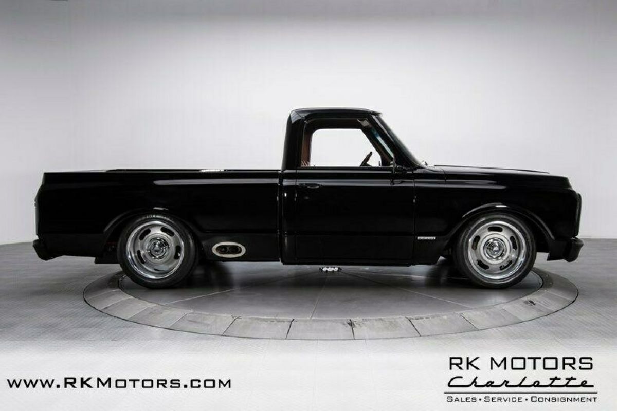 1970 Chevrolet C-10 Pickup Truck - photo 9