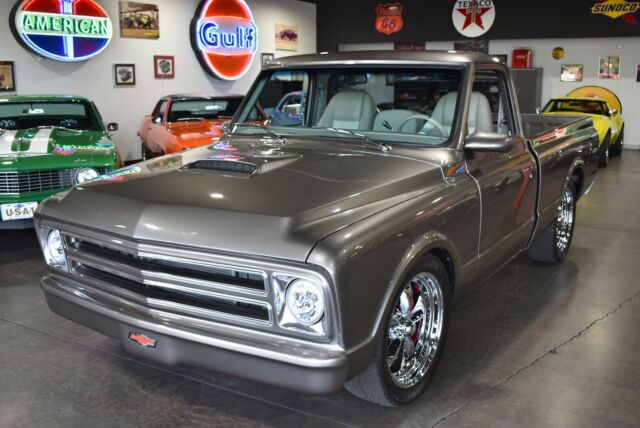 1970 chevrolet C10 SB shortbox Restomod 5.3L Vortec Max LS engine 1970 Chevrolet C-10 One of a kind Custom C10 Shortbox Restomod