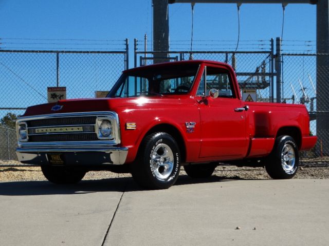 1970 CHEVROLET C10 ((SHORT-BED)) FACTORY AC ((STEP SIDE)) RESTORED 70 71 72 SWB 1970 Chevrolet C-10