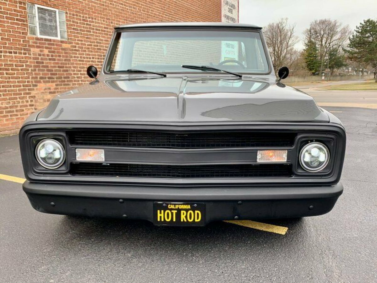 1970 Chevrolet C-10 - photo 2