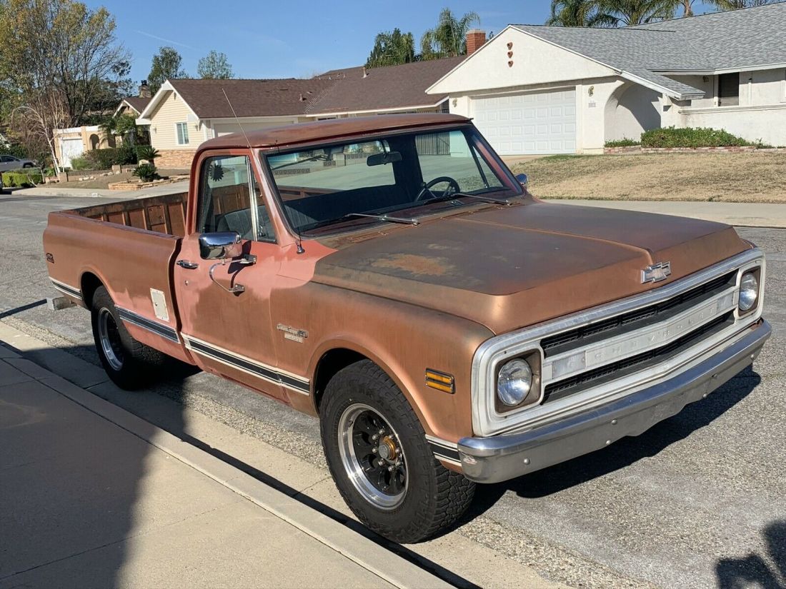 1970 Chevrolet C20/K20 Camper Special - photo 2