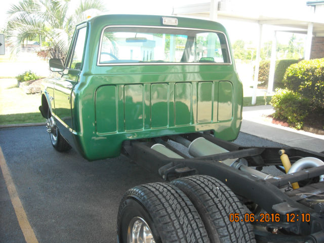 1970 Chevrolet CST30, Factory Dually CST30 - photo 2