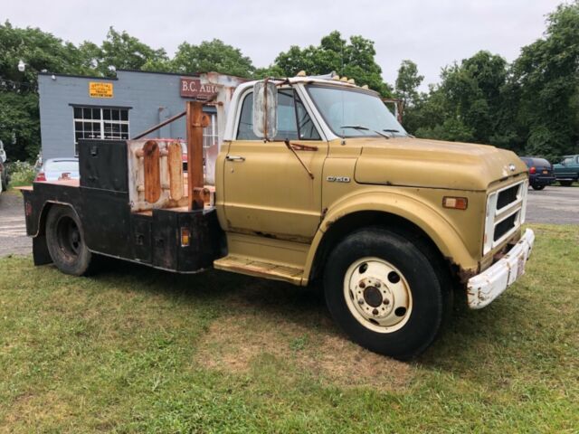 1970 Chevrolet C-10 - photo 2