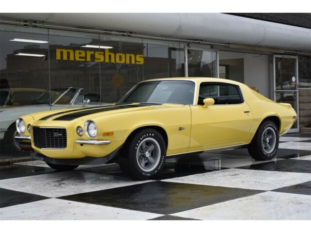 1970 Chevrolet Camaro RS/Z28, body off restored, 4 speed, split bumper 1970 Chevrolet Camaro RS/Z28