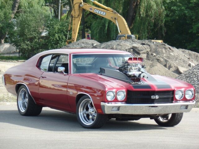 1970 Chevrolet Chevelle -SUPERCHARGED BIG BLOCK-PRO TOUR-RESTORED-SHOW QUA - photo 3