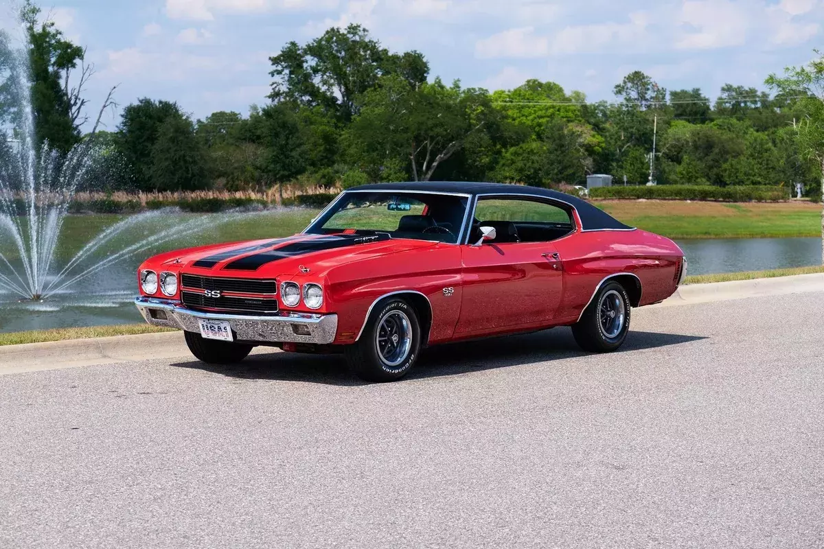 1970 Chevrolet Chevelle SS 396 Big Block, Cranberry Red 1970 Chevrolet Chevelle 396 Big Block, Automatic