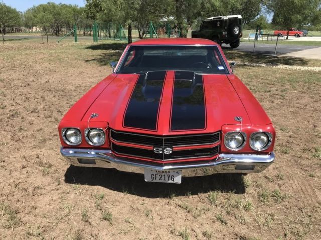 1970 Chevrolet Chevelle SS 454 LS6, 450hp, M21 4-sp, PS, PB, Vintage A/C, 12 Bolt - photo 4
