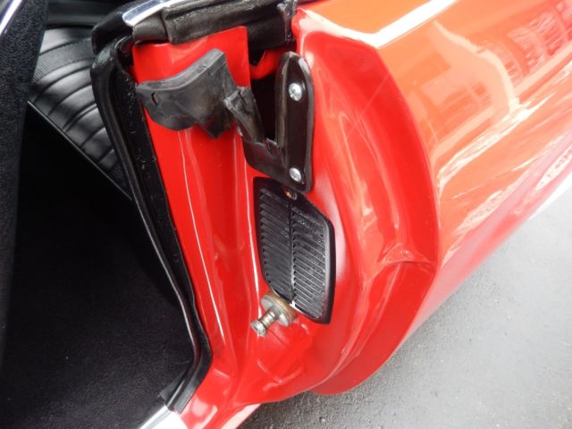 1970 Chevrolet Chevelle Buckets with Console - photo 11