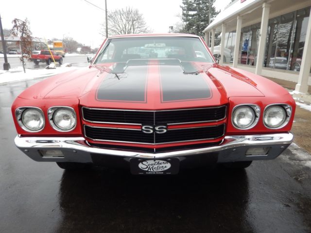 1970 Chevrolet Chevelle Buckets with Console - photo 3