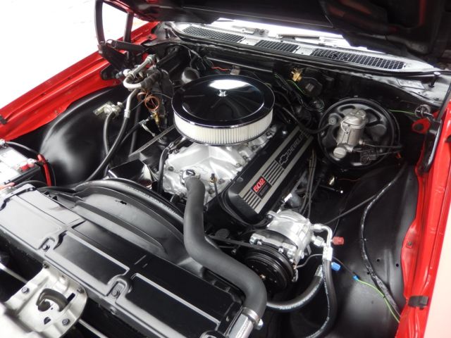 1970 Chevrolet Chevelle Buckets with Console - photo 7