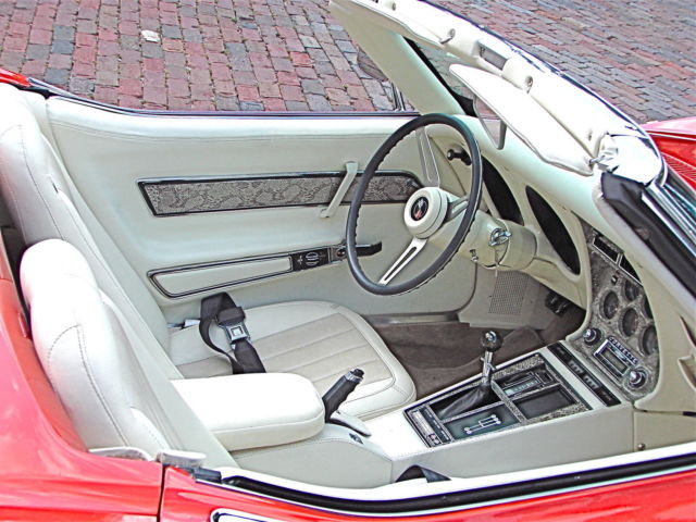 1970 Chevrolet Corvette convertible - photo 8