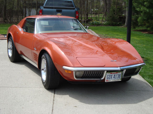 1970 Chevrolet Corvette Stingray L-48 350/350 hp. 4 speed, T-top Coupe 1970 Chevrolet Corvette