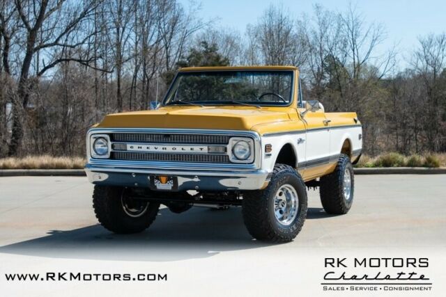 1970 Chevrolet K-5 Blazer -- - photo 2