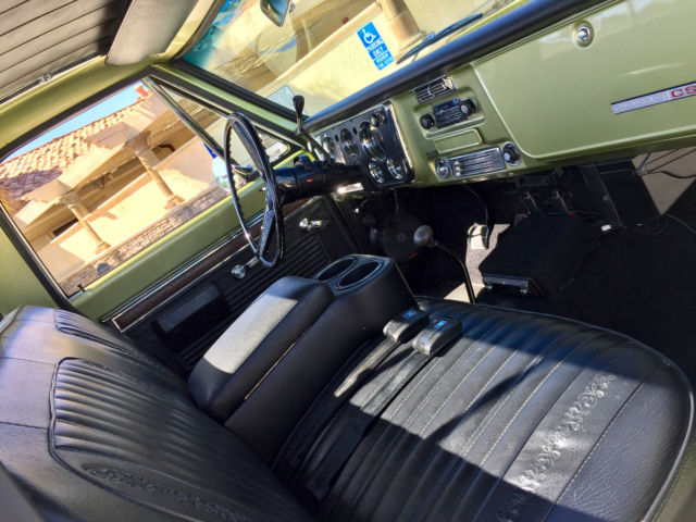 1970 Chevrolet C/K Pickup 1500 CST - photo 10