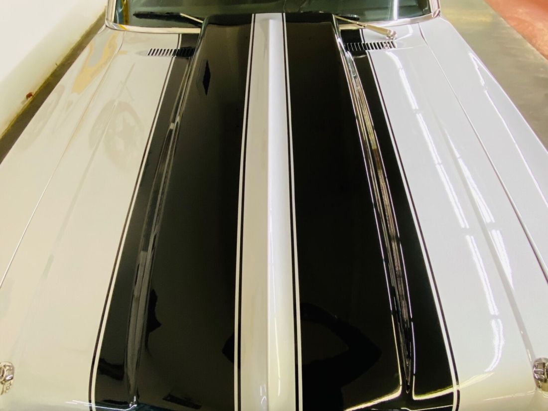 1970 Chevrolet Nova - 454 BIG BLOCK - 4 SPEED MANUAL - VERY CLEAN - - photo 10