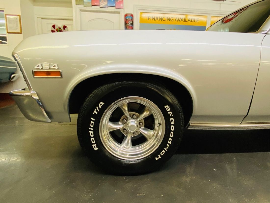 1970 Chevrolet Nova - 454 BIG BLOCK - 4 SPEED MANUAL - VERY CLEAN - - photo 11