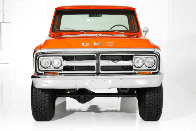 1970 Chevrolet Pickup K10 4WD 4-Speed GMC Trim WINTER CLEARANCE PRICED - photo 3