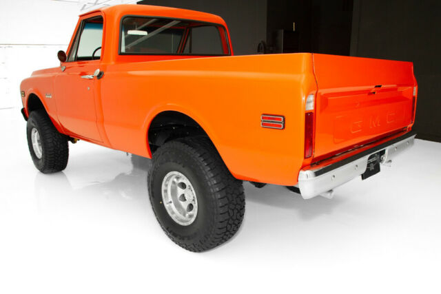 1970 Chevrolet Pickup K10 4WD 4-Speed GMC Trim WINTER CLEARANCE PRICED - photo 8