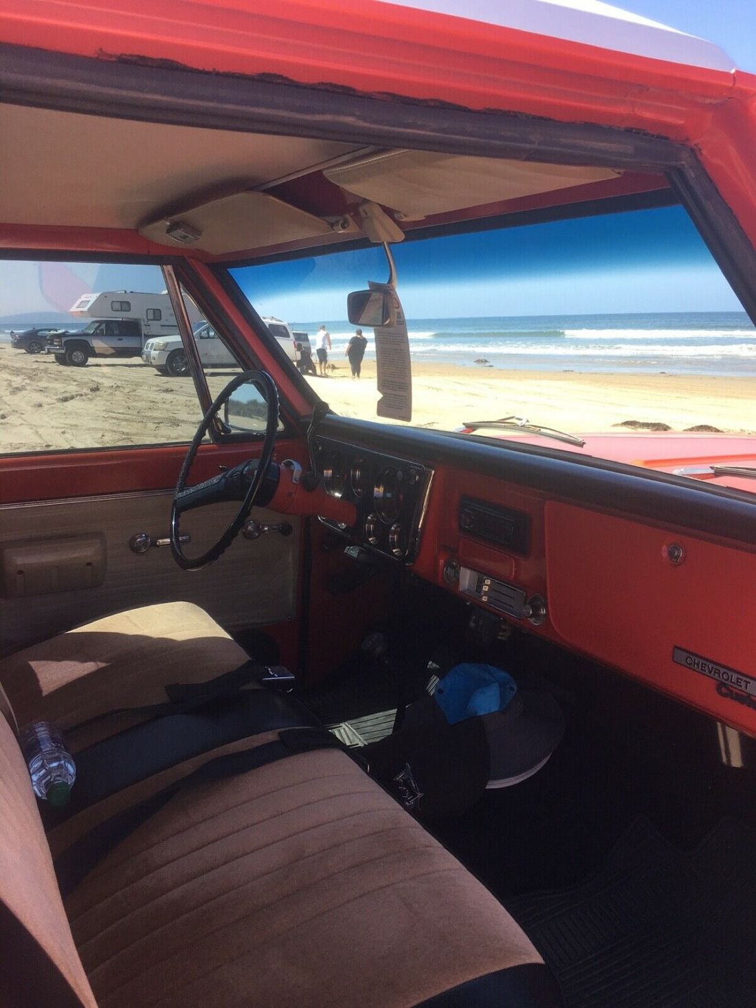 1970 Chevrolet Suburban - photo 12