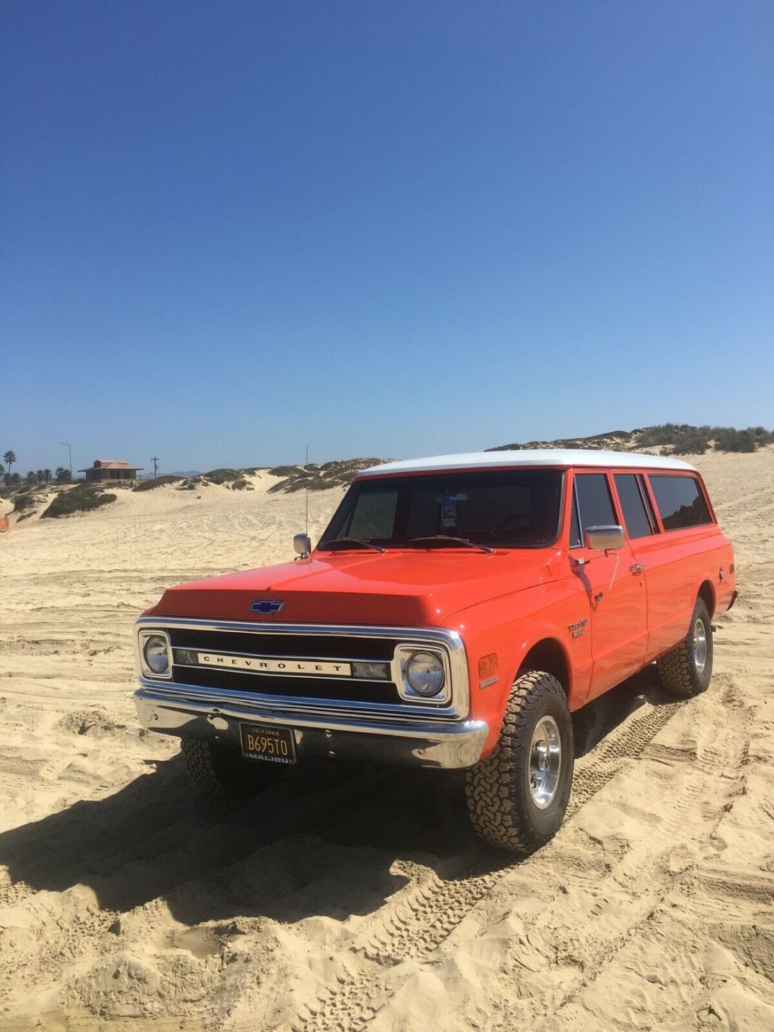1970 Chevrolet Suburban - photo 6