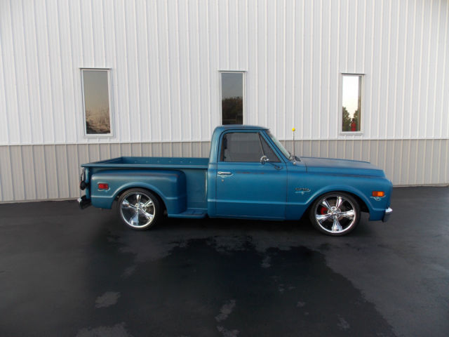 1970 Chevrolet C-10 - photo 2