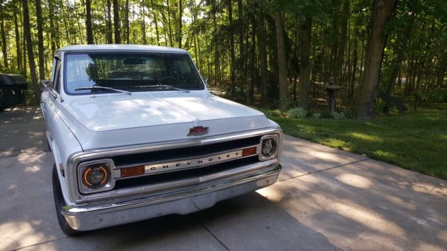 1970 Chevrolet C-10 Pickup - photo 9