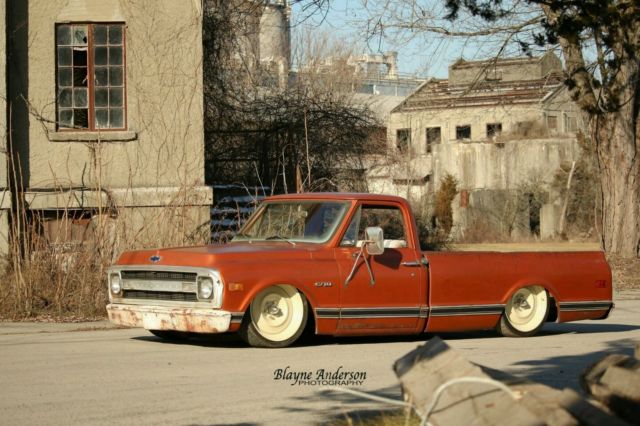 1970 Chevrolet C-10 Custom - photo 2