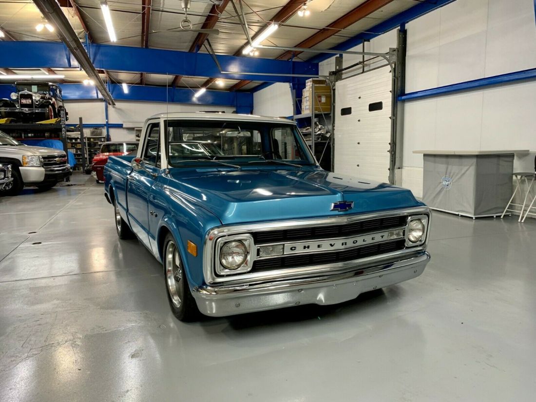 1970 Chevrolet C-10 Resto-Mod - photo 7