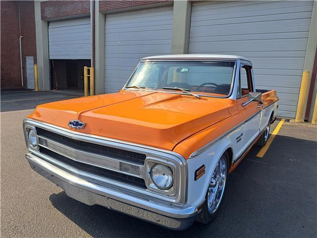 1970 Chevrolet C-10 Pickup - photo 10