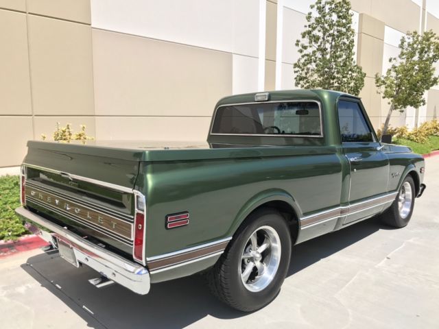 1970 Chevrolet C-10 Custom - photo 3